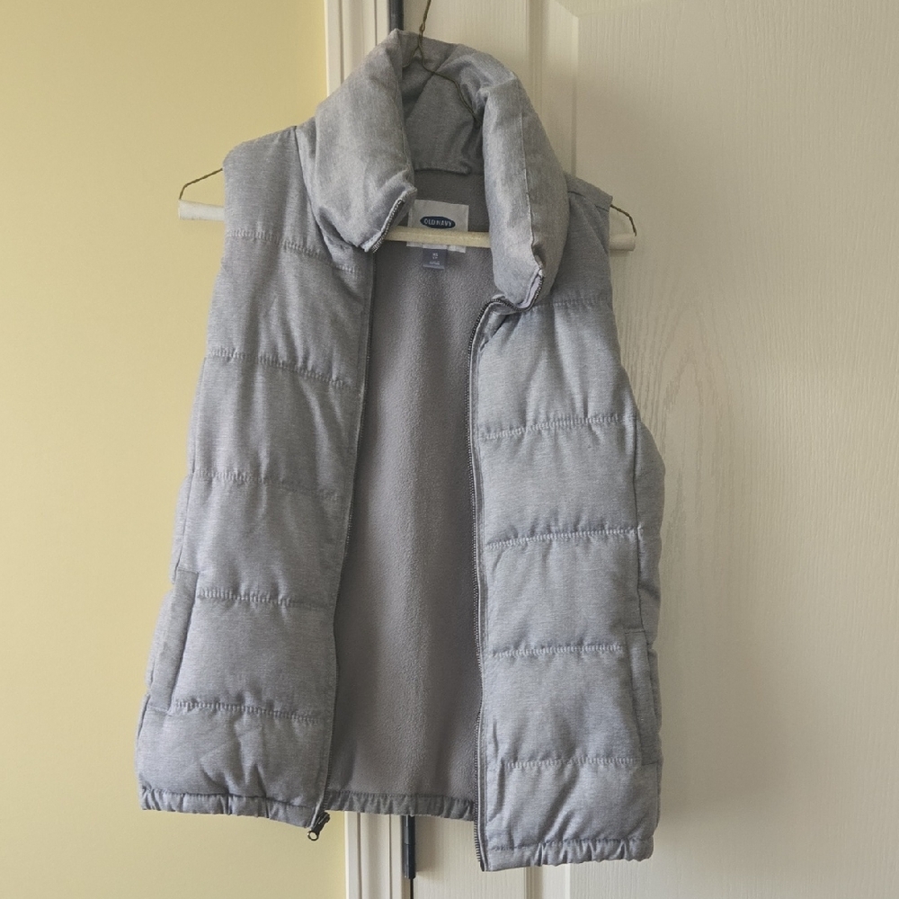 Old Navy Gray Puffer Vest